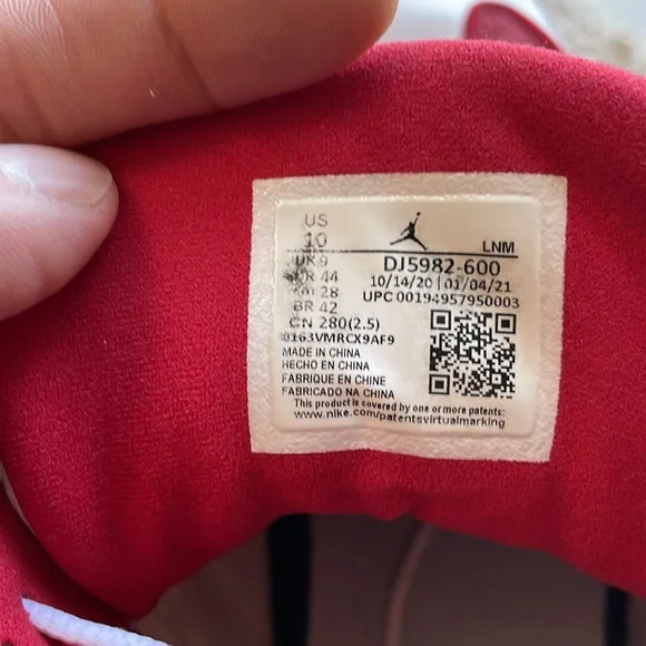 Nike Air Jordan 13 Retro - Picture 13 of 16